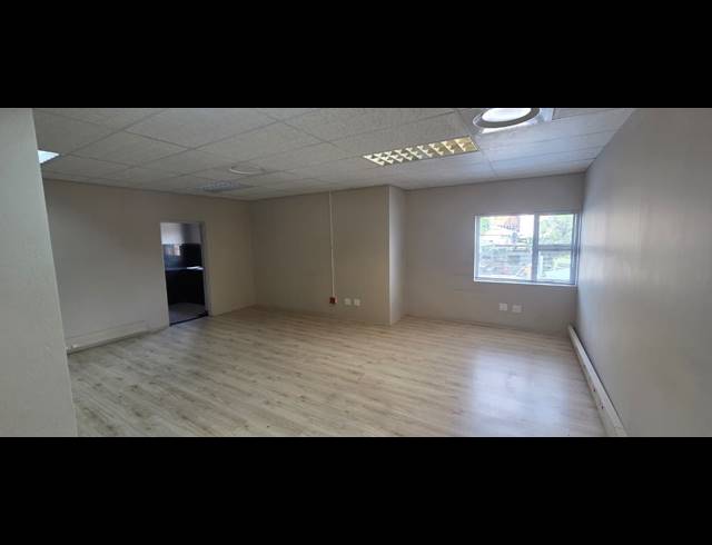 2,958M² OFFICE TO LET IN NELSPRUIT EXT 1
